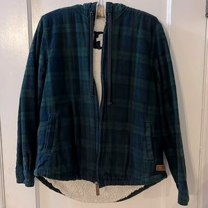LL Bean women’s Sherpa-lined hooded flannel shirt jacket size M